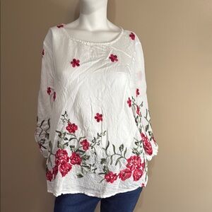 KINDRED PETITE Red and White Relaxed 3/4 Sleeve Tunic